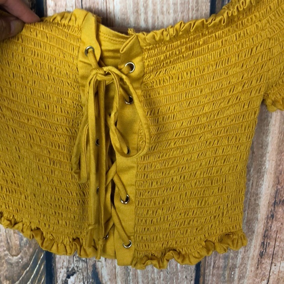 Crop top - Picture 6 of 6